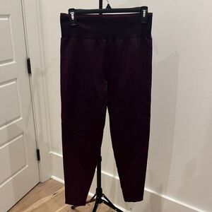 PINK Victoria's Secret Dark Purple‎ Leggings